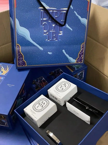 Diptyque Carousel set with two candles 70gx2