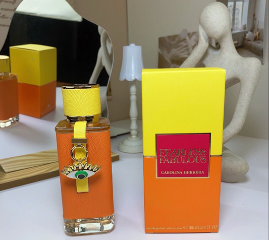 Carolina Herrera. - Yellow 100ml Carolina Herrera Perfume Fearless&Fabulous is fearless